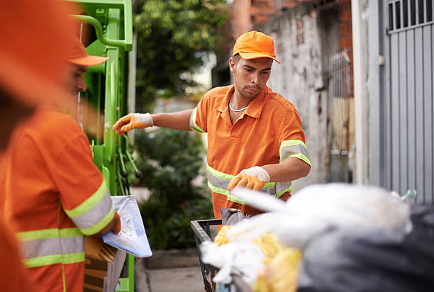 Best Yard Waste Removal  in Smithville, TX